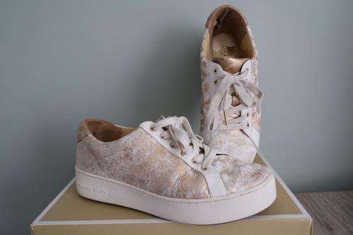 Michael Kors ‘Poppy’ leren Sneakers - Wit/Goud, Kleding | Dames, Schoenen, Gedragen, Sneakers of Gympen, Wit, Ophalen of Verzenden