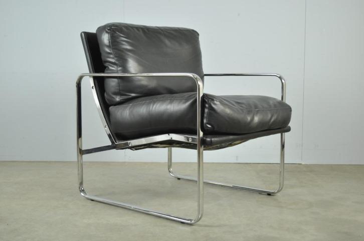 Vintage zwarte leren fauteuil met verchroomd frame, jaren 80, Huis en Inrichting, Fauteuils, Gebruikt, Leer, Metaal, 50 tot 75 cm