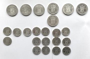mooie 23 Munten Willem 3 en Wilhelmina 1 en 2.5 gulden beschikbaar voor biedingen
