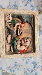 Stenen tegel met figuren., Antiek en Kunst, Antiek | Religie, Ophalen of Verzenden