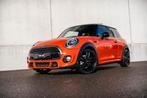 MINI Cooper | JCW | Pano | Harman Kardon | Dealeronderhouden, Voorwielaandrijving, 136 pk, Overige bekleding, Bedrijf