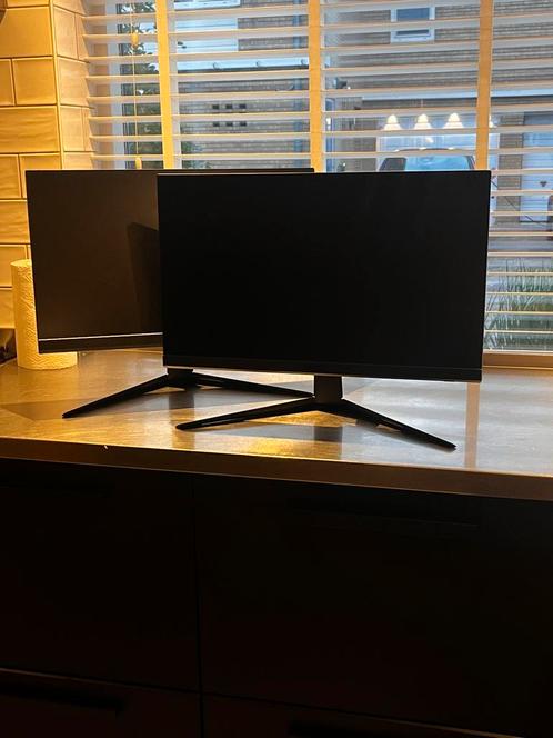 2x MSI G241 monitoren, Computers en Software, Monitoren, Zo goed als nieuw, 61 t/m 100 Hz, HDMI, Gaming, Hoofdtelefoonaansluiting