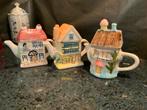 3 Vintage Cottage House Shaped Collectable Ceramic Teapot, Huis en Inrichting, Ophalen of Verzenden, Zo goed als nieuw, Glas, Overige stijlen