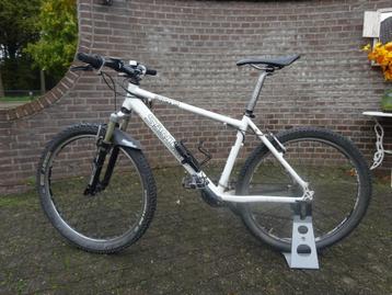 MTB Santos SCC02 26 inch wielmaat beschikbaar voor biedingen