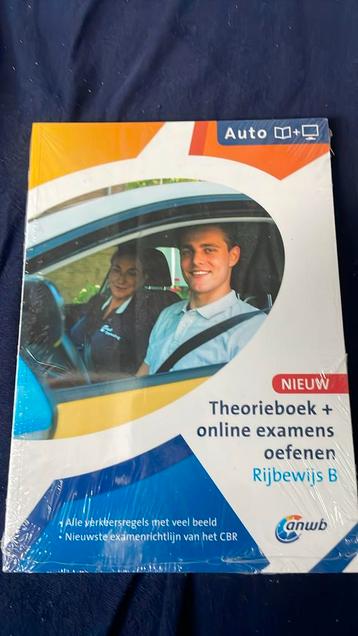 Theorieboek en online examens oefenen beschikbaar voor biedingen