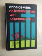 Anne de Vries - De levensroman van Johannes Post, Boeken, Gelezen, Ophalen of Verzenden, Tweede Wereldoorlog