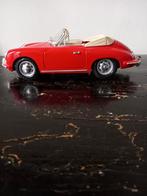 Porsche 356 b schaal 1:18 bburago rood cabrio, Hobby en Vrije tijd, Modelauto's | 1:18, Ophalen of Verzenden, Bburago