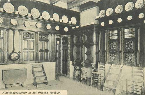 (701-367-017) Leeuwarden Friesch Museum, Verzamelen, Ansichtkaarten | Nederland, Friesland, Verzenden