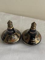 2 Brocante Griekse Parfum Flesjes en 3 Potjes Parfum Crém, Ophalen of Verzenden