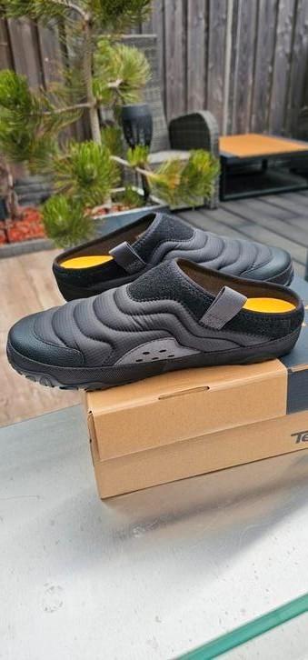 Teeva Reember Terrain pantoffels  beschikbaar voor biedingen