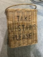Nieuwe rieten trap mand, Huis en Inrichting, Woonaccessoires | Schalen en Manden, Ophalen, Nieuw, Overige vormen, Riet