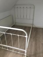 Frans Antiek Spijlenbed 120x200, Huis en Inrichting, Slaapkamer | Bedden, Ophalen, Wit, Zo goed als nieuw, Twijfelaar