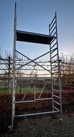 Altrex steiger serie 5400, Doe-het-zelf en Verbouw, Ophalen, Gebruikt, Rolsteiger of Kamersteiger, 5 meter of hoger
