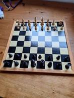 Keurig houten schaakspel en damspel, Een of twee spelers, Ophalen of Verzenden, Gebruikt, Jumbo
