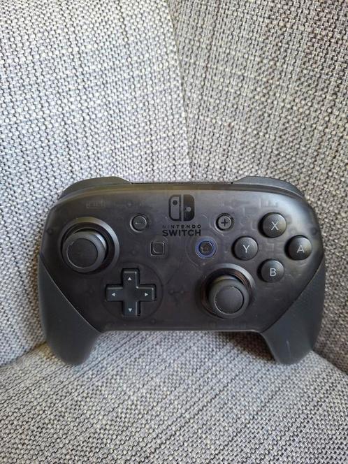 Originele Nintendo Switch 1 en 2 Pro Controller | NIEUWSTAAT, Spelcomputers en Games, Spelcomputers | Nintendo Consoles | Accessoires