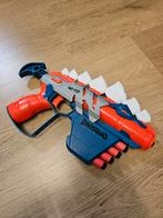 Nerf Dinosquad Stegosmash, Kinderen en Baby's, Speelgoed | Buiten | Actiespeelgoed, Ophalen of Verzenden, Zo goed als nieuw