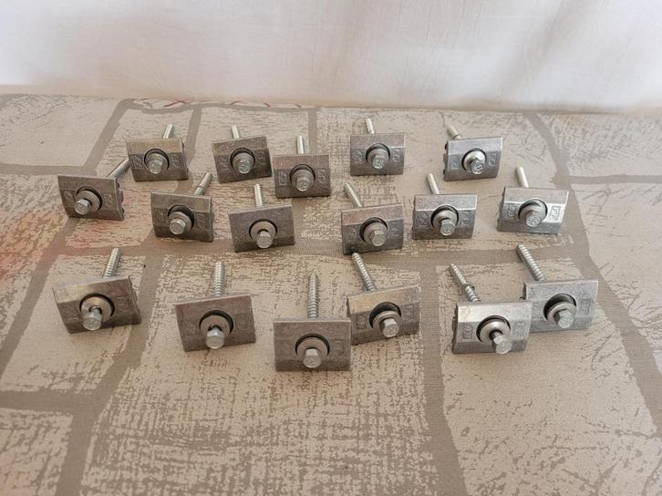 Partij Panneelklemmen, en dakhaken, Doe-het-zelf en Verbouw, IJzerwaren en Bevestigingsmiddelen, Nieuw, Ophalen of Verzenden