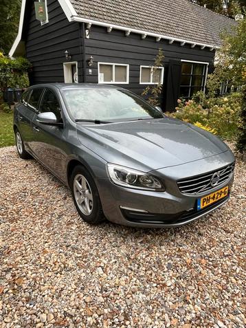 Volvo V60 D2 170PK 2017 start stop beschikbaar voor biedingen