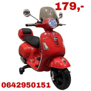 Vespa GTS Kinderscooter | 12V & Elektrisch beschikbaar voor biedingen