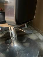 Zwarte kappersstoel met voetsteun, Huis en Inrichting, Stoelen, Ophalen, Gebruikt, Zwart, Metaal