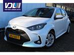 Mazda 2 Hybrid 1.5 Toyota Yaris l Stuur- en Stoelverwarming, Auto's, Mazda, Gebruikt, Euro 6, 450 kg, Wit