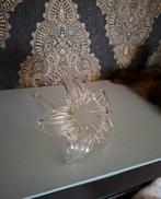 Prachtige decoratieve glazen tulp bloem, Ophalen of Verzenden, Zo goed als nieuw, Glas of Kopje