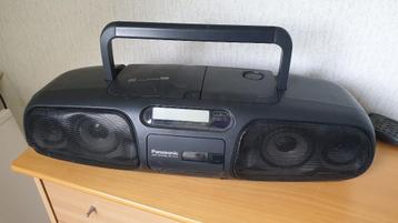 Panasonic Draagbare radio/cd/cassette speler beschikbaar voor biedingen
