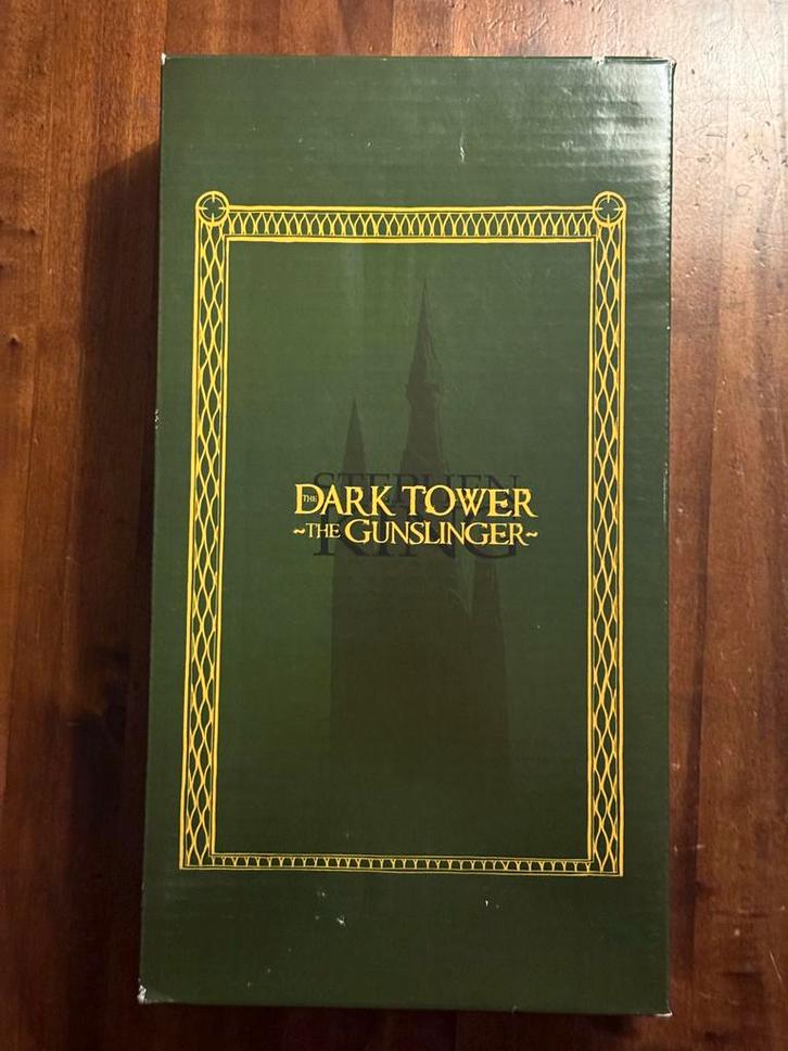 Dark Tower: The Gunslinger Omnibus Slipcase, Boeken, Strips | Comics, Nieuw, Complete serie of reeks, Amerika, Ophalen of Verzenden