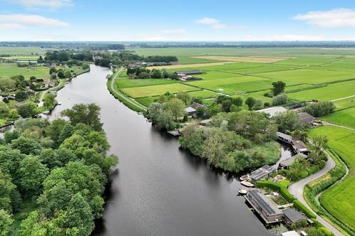 Woonark met vaste ligplaats aan de Vecht, Huizen en Kamers, Woonboten te koop, Utrecht, B