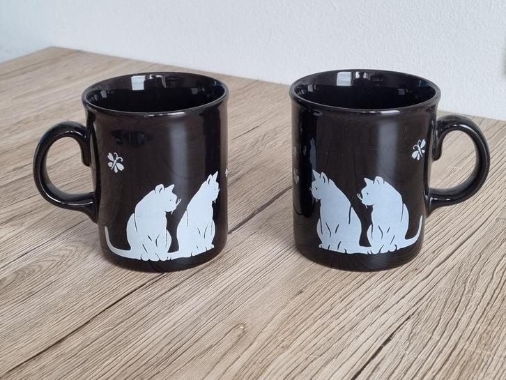 2 Mooie Grote Vintage Kat Poes Mok Bekers Zwart Wit Keramiek, Verzamelen, Porselein, Kristal en Bestek, Gebruikt, Kop en/of schotel