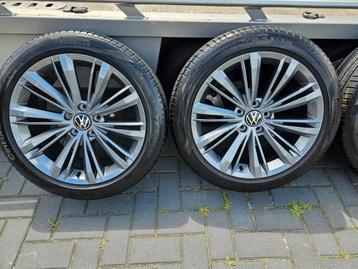 Volkswagen Passat 3G B8 Liverpool 18 inch velgen met Pirelli beschikbaar voor biedingen