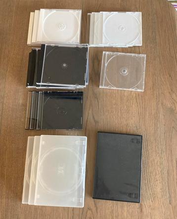 24 lege cd-hoesjes dvd-hoesje beschikbaar voor biedingen