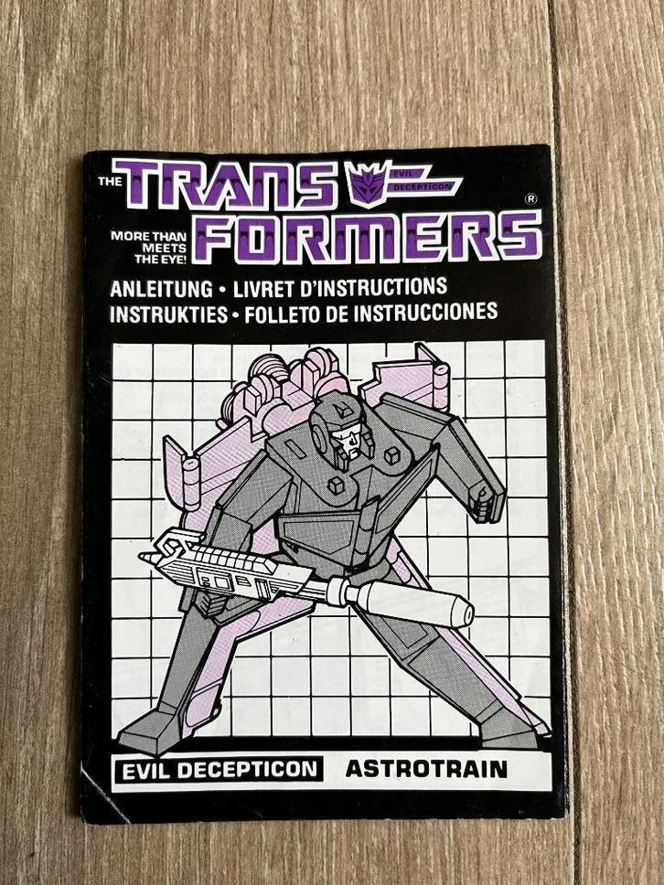 Transformers G1; MB instructie boekje Astrotrain 1985, Verzamelen, Transformers, Gebruikt, G1, Decepticons, Ophalen of Verzenden