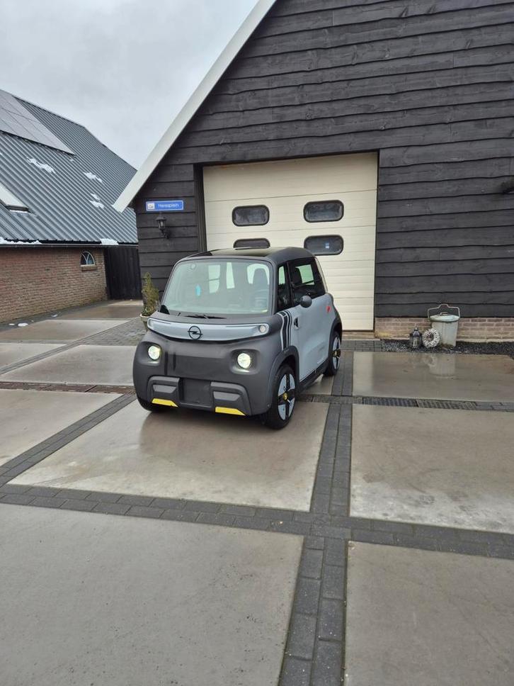 Opel E Rocks (brommobiel), Fietsen en Brommers, Overige Fietsen en Brommers, Zo goed als nieuw, Ophalen