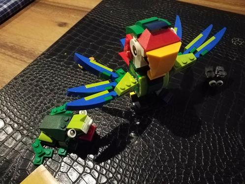Lego creator 3 in 1. 31031 Regenwoud dieren, Verzamelen, Transformers, Zo goed als nieuw, G1, Ophalen of Verzenden