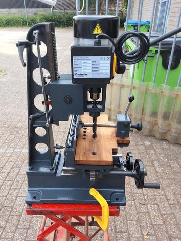 Holzstar BSM-H 25 Boor- en Stemmachine beschikbaar voor biedingen