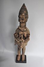 Groot Fon fetish beeld; Traditie & ritueel uit Benin, ca1960, Verzenden