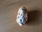 Antiek kerstgroep beeldje kindje Jezus in kribbe 6,5 cm lang, Ophalen of Verzenden