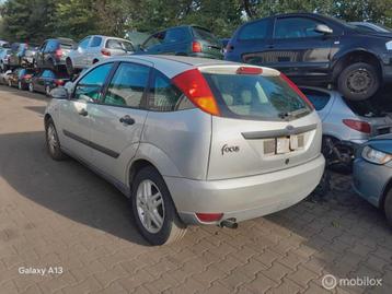 Ford Focus 1.6-16V ONDERDELEN beschikbaar voor biedingen