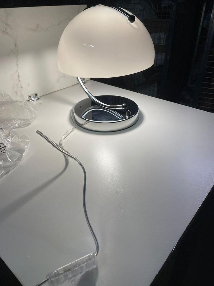 Mooie Bureaulamp / Tafellamp, Huis en Inrichting, Lampen | Tafellampen, Zo goed als nieuw, Minder dan 50 cm, Glas, Ophalen