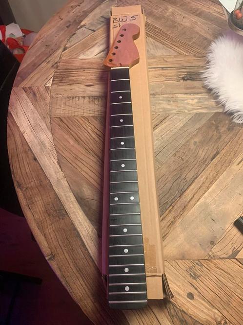 Stratocaster hals”Sonkere Blackwood toets-Gloss lak”BW5, Muziek en Instrumenten, Instrumenten | Onderdelen, Nieuw, Elektrische gitaar
