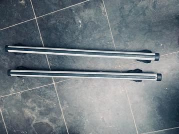 Originele dakdragers gesloten rails Renault Megane Estate beschikbaar voor biedingen