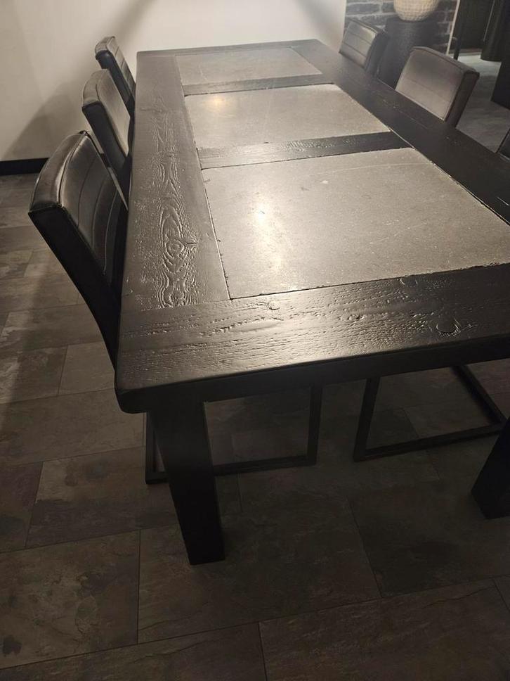 Pronto Wonen Eetkamertafel - Zwart Hout & Grijze Tegels, Huis en Inrichting, Tafels | Eettafels, Ophalen