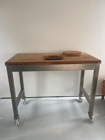 RVS werktafel verrijdbaar 120x60cm beschikbaar voor biedingen