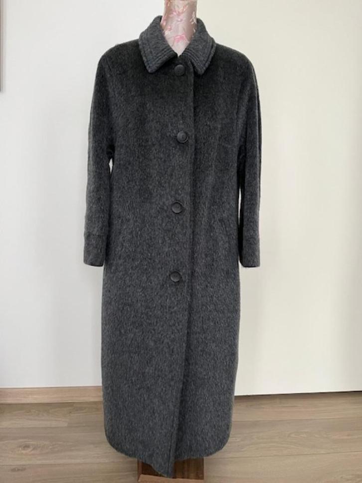 jas van Karner  mt40-42, grijs, zgan, Kleding | Dames, Jassen | Winter, Zo goed als nieuw, Maat 42/44 (L), Grijs, Verzenden