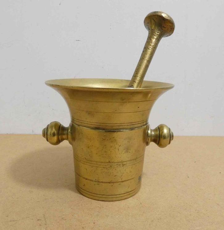 Brons - vijzel met stamper [1108], Antiek en Kunst, Antiek | Koper en Brons, Ophalen