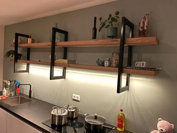 Keukenrek Wandrek wijnrek industrieel beschikbaar voor biedingen