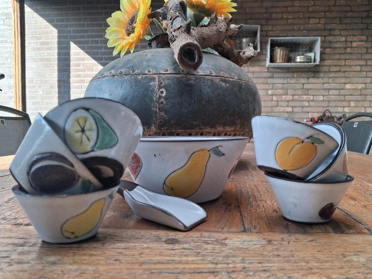 oma's nostalgische / vintage pinda / nootjes schaaltjes set, Antiek en Kunst, Curiosa en Brocante, Ophalen of Verzenden