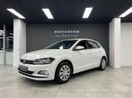 Volkswagen Polo 1.0 TSI Stoelverwarm. | PDC | Carplay| 95PK|, Auto's, Volkswagen, Voorwielaandrijving, Gebruikt, Zwart, Wit