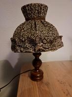 Vintage tafel / schemer lampje staand, hout met stoffen kap, Gebruikt, Ophalen of Verzenden